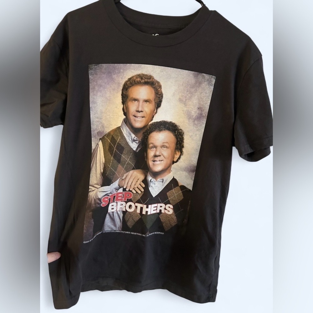 Hollister Relaxed Fit Step Brothers Graphic Tee - Size Small